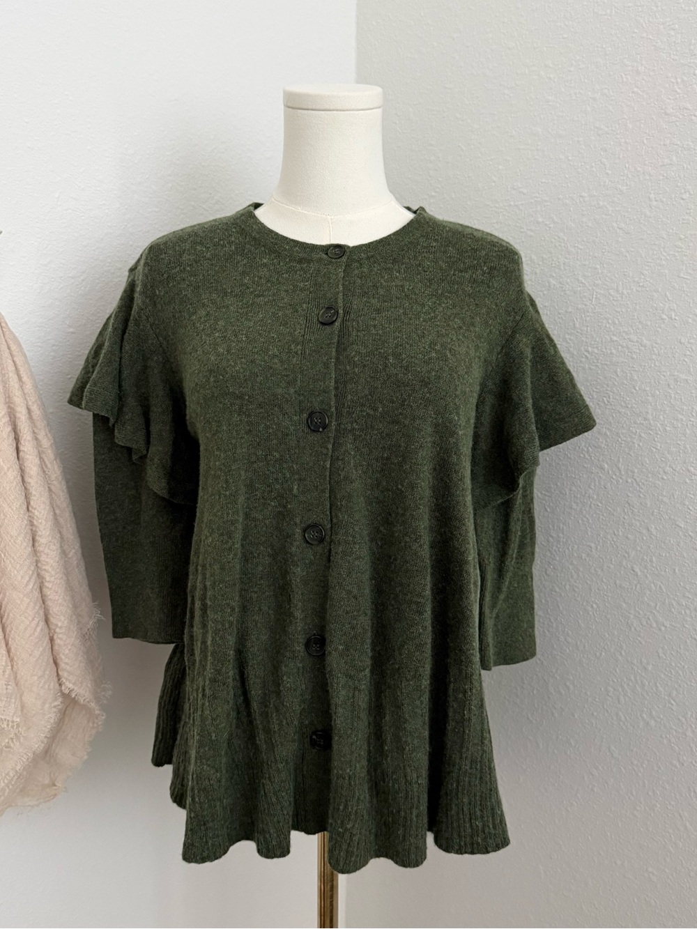 Left of Center by Anthropologie olive green button-front cardigan sweater